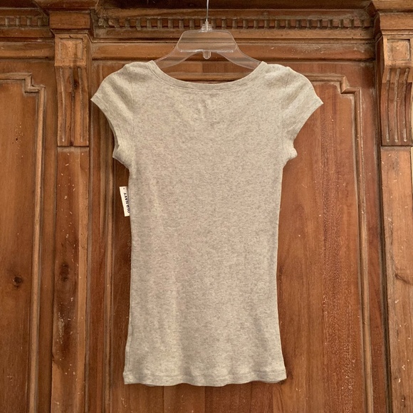 Old Navy Light Grey Button Up Henley Short Sleeve Top Size Medium - Picture 5 of 7